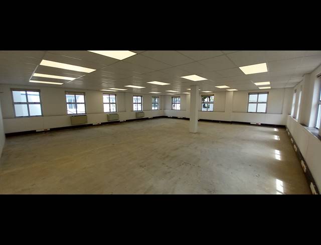 419M² OFFICE TO LET IN BRYANSTON
